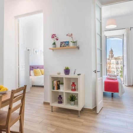 Apartamentos Alcazaba Малага Экстерьер фото
